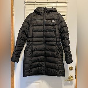 The North Face Women's Gotham Parka II - Size L.